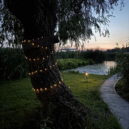 Rsd Riverside Lägenhet Aporka