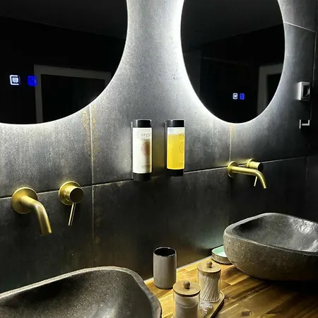 Rsd Riverside Lägenhet *